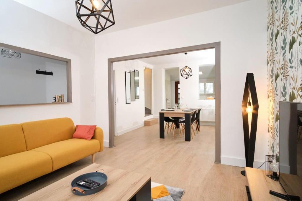 Maison 2 Chambres, Jardin เรเธล ภายนอก รูปภาพ